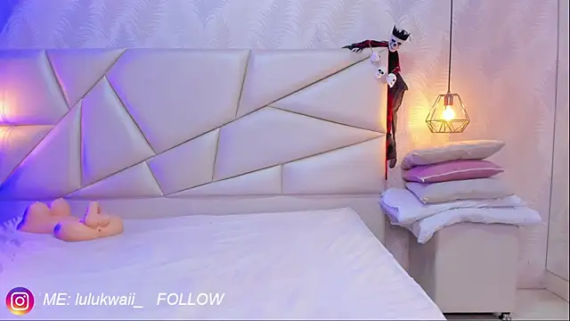 lulukawai16 online show from October 16, 2025, 7:15 pm