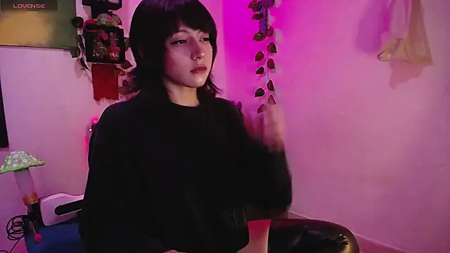 Snapshot of Rinrav chatting on November 14, 2025, 7:12 pm Rinrav online show from November 14, 2025, 7:12 pm