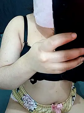 Queen-15 online show from January 18, 2026, 4:00 pm