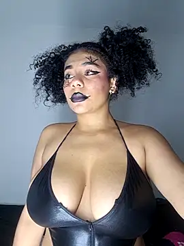 Snapshot of Yerystar chatting on November 1, 2025, 6:37 am Yerystar online show from November 1, 2025, 6:37 am