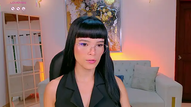 Snapshot of AgathaKondo_ chatting on February 17, 2026, 10:05 pm AgathaKondo online show from February 17, 2026, 10:05 pm