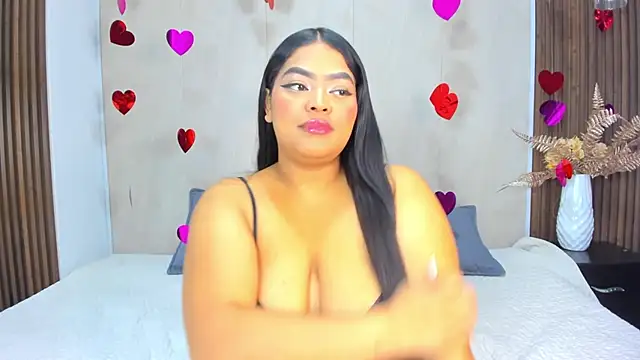 Snapshot of RileyDolly chatting on February 15, 2026, 8:27 pm RileyDolly online show from February 15, 2026, 8:27 pm