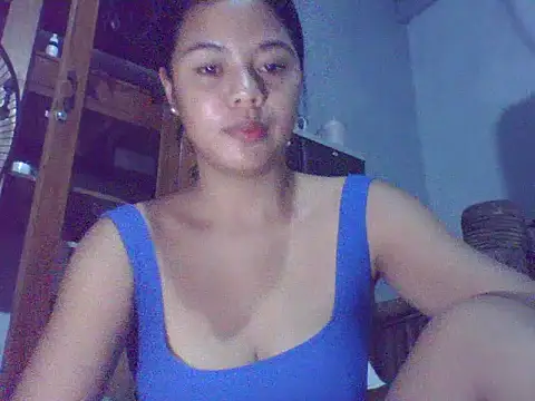 sweet heaven00 online show from February 8, 2026, 10:13 pm