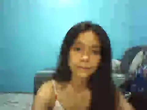 prettymomxoxo online show from May 27, 2026, 4:59 pm