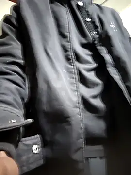 Snapshot of RAYI_Queen_4 chatting on February 3, 2026, 1:15 am RAYI Queen 4 online show from February 3, 2026, 1:15 am