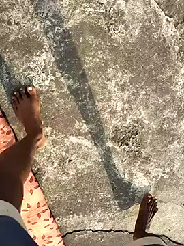 Snapshot of RAYI_Queen_4 chatting on February 7, 2026, 2:59 am RAYI Queen 4 online show from February 7, 2026, 2:59 am