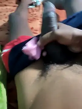 Snapshot of RAYI_Queen_4 chatting on March 3, 2026, 11:16 am RAYI Queen 4 online show from March 3, 2026, 11:16 am