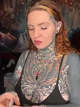 Snapshot of AlexandraWildd chatting on March 17, 2026, 11:35 am AlexandraWildd online show from March 17, 2026, 11:35 am