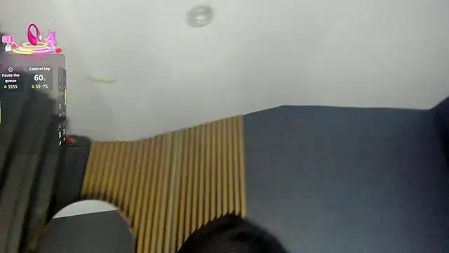 Gina 77 online show from October 15, 2025, 12:16 pm