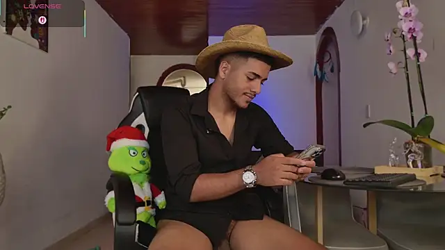 Snapshot of michel_g1 chatting on March 16, 2026, 6:45 pm michel g1 online show from March 16, 2026, 6:45 pm