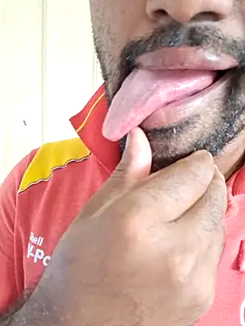 Snapshot of Negodabenga chatting on October 28, 2025, 6:21 pm Negodabenga online show from October 28, 2025, 6:21 pm