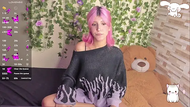 Amy Moonlight online show from June 2, 2026, 9:50 pm