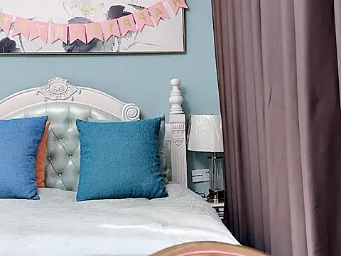 Snapshot of sarah111 chatting on January 11, 2026, 3:33 am sarah111 online show from January 11, 2026, 3:33 am