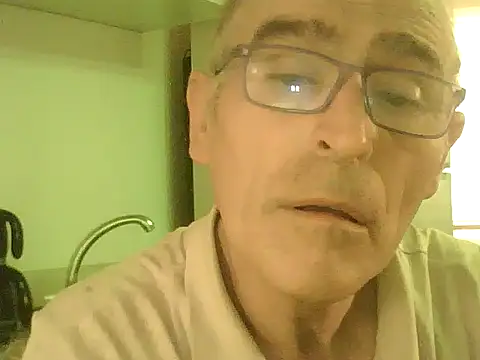Snapshot of isogok22 chatting on May 31, 2026, 5:20 pm isogok22 online show from May 31, 2026, 5:20 pm