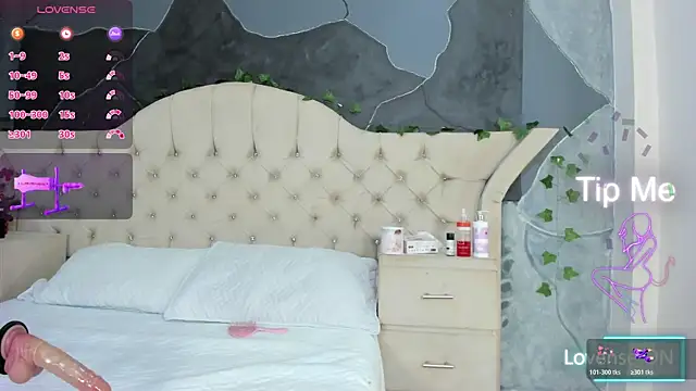 AmbarFoxx  online show from December 23, 2025, 7:06 am