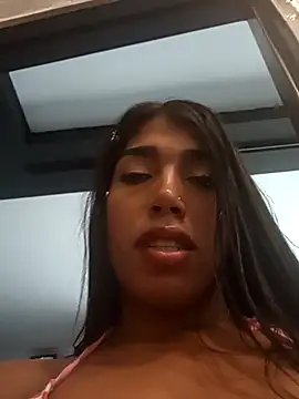 Snapshot of AmbarFoxx_ chatting on March 15, 2026, 12:55 pm AmbarFoxx online show from March 15, 2026, 12:55 pm