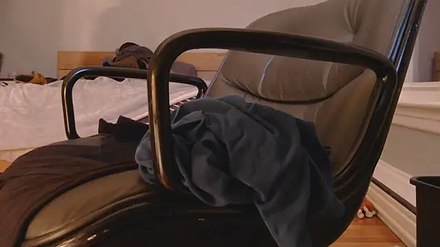 Snapshot of hungbottom603 chatting on February 9, 2026, 11:20 pm hungbottom603 online show from February 9, 2026, 11:20 pm