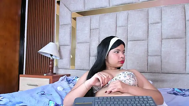 PamelaCullen online show from October 30, 2025, 5:35 pm