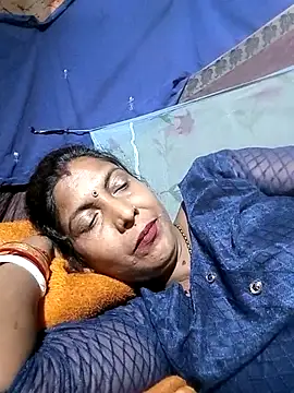 Savita992 online show from March 18, 2026, 9:12 am