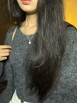 Snapshot of Nhinhi18 chatting on November 12, 2025, 3:12 pm Nhinhi18 online show from November 12, 2025, 3:12 pm