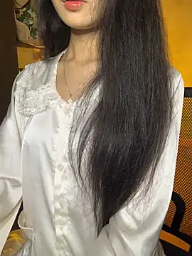 Snapshot of Nhinhi18 chatting on November 23, 2025, 2:50 pm Nhinhi18 online show from November 23, 2025, 2:50 pm