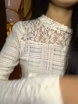 Snapshot of Nhinhi18 chatting on January 10, 2026, 4:09 pm Nhinhi18 online show from January 10, 2026, 4:09 pm