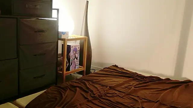 Snapshot of C-4bomb chatting on February 11, 2026, 2:16 am C-4bomb online show from February 11, 2026, 2:16 am