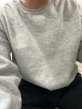 Snapshot of C-4bomb chatting on March 6, 2026, 1:29 pm C-4bomb online show from March 6, 2026, 1:29 pm