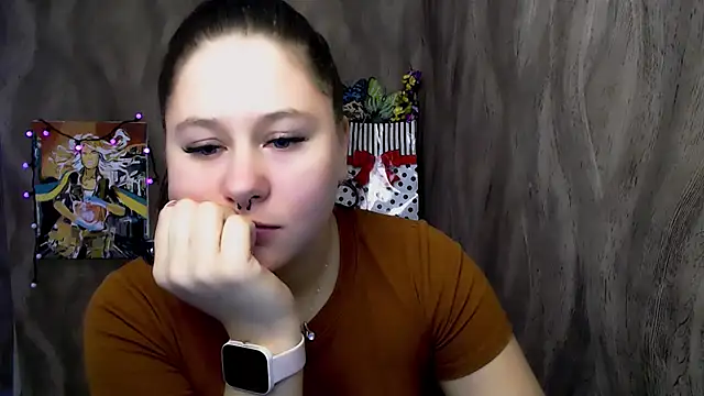 Linda S  online show from December 16, 2025, 2:22 pm