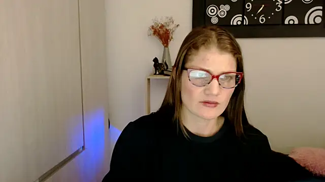 Snapshot of Camila-ventura chatting on February 12, 2026, 8:15 pm Camila-ventura online show from February 12, 2026, 8:15 pm