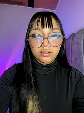 Snapshot of Maddy_w chatting on September 10, 2025, 3:50 am Maddy w online show from September 10, 2025, 3:50 am