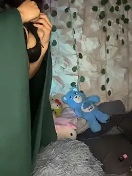 Snapshot of Maddy_w chatting on February 20, 2026, 3:58 am Maddy w online show from February 20, 2026, 3:58 am