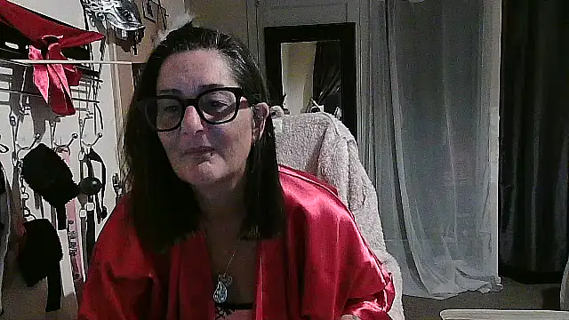 Snapshot of Mistress-Ivy51 chatting on October 16, 2025, 5:41 am Mistress-Ivy51 online show from October 16, 2025, 5:41 am