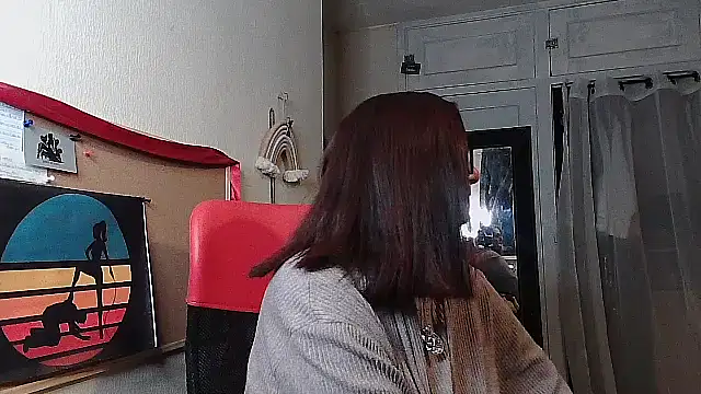 Snapshot of Mistress-Ivy51 chatting on December 5, 2025, 6:44 am Mistress-Ivy51 online show from December 5, 2025, 6:44 am