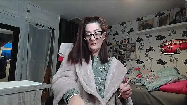 Snapshot of Mistress-Ivy51 chatting on February 5, 2026, 7:24 am Mistress-Ivy51 online show from February 5, 2026, 7:24 am