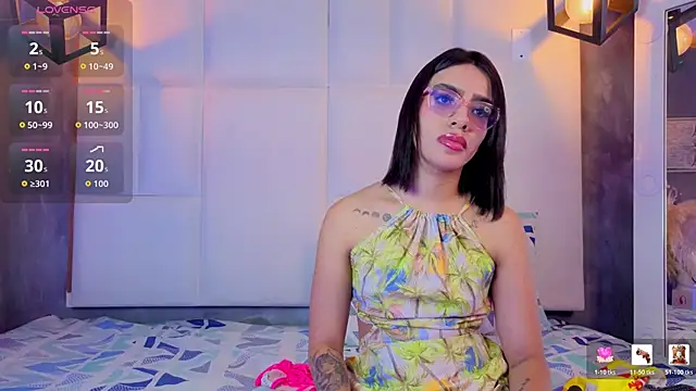 Snapshot of Rachel_Donnelly chatting on May 26, 2026, 2:51 am Rachel Donnelly online show from May 26, 2026, 2:51 am