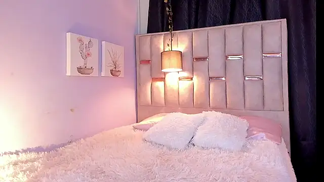 Snapshot of Hanzking01 chatting on November 25, 2025, 4:34 am Hanzking01 online show from November 25, 2025, 4:34 am