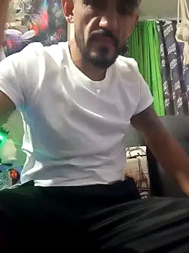 andrusstik online show from December 17, 2025, 1:11 am