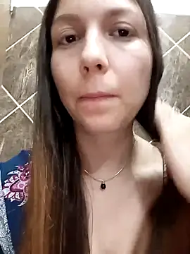Snapshot of Arianna_Moss chatting on November 10, 2025, 2:21 am Arianna Moss online show from November 10, 2025, 2:21 am