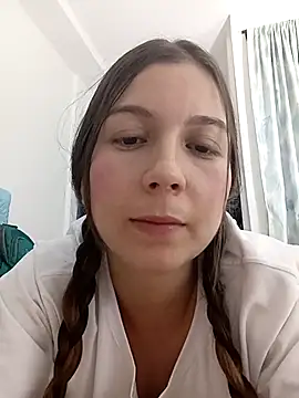 Snapshot of Arianna_Moss chatting on December 3, 2025, 2:30 am Arianna Moss online show from December 3, 2025, 2:30 am