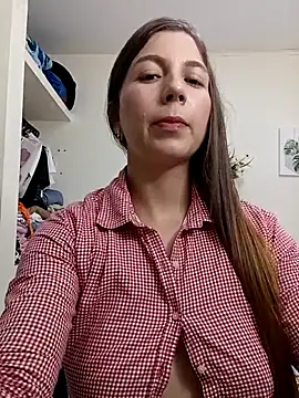 Snapshot of Arianna_Moss chatting on March 6, 2026, 12:29 am Arianna Moss online show from March 6, 2026, 12:29 am