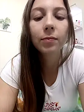 Snapshot of Arianna_Moss chatting on March 13, 2026, 1:01 am Arianna Moss online show from March 13, 2026, 1:01 am