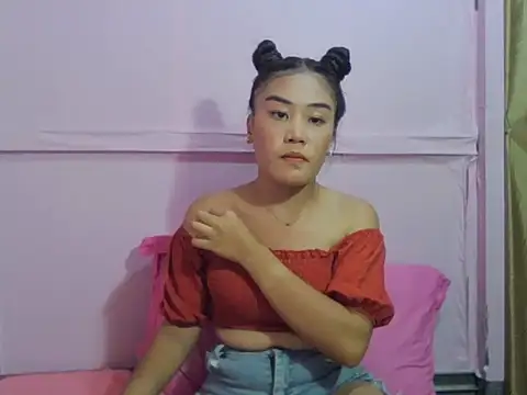 Snapshot of YourWildestDoll chatting on February 22, 2026, 10:36 am YourWildestDoll online show from February 22, 2026, 10:36 am