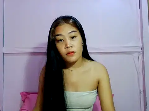 Snapshot of YourWildestDoll chatting on March 5, 2026, 11:12 pm YourWildestDoll online show from March 5, 2026, 11:12 pm