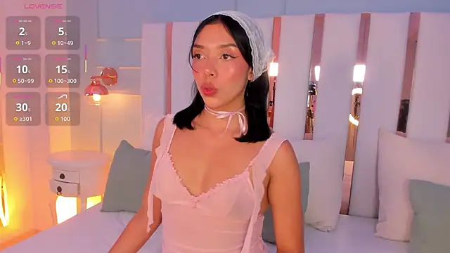 Snapshot of selene_phmoon chatting on January 17, 2026, 4:28 am selene phmoon online show from January 17, 2026, 4:28 am