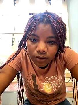 Snapshot of chocolatito-ho chatting on September 12, 2025, 10:10 pm chocolatito-ho online show from September 12, 2025, 10:10 pm