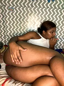 chocolatito-ho online show from November 4, 2025, 2:49 pm