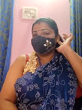 lathikaqueentamil online show from November 7, 2025, 5:02 pm