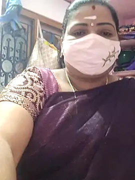 lathikaqueentamil online show from November 17, 2025, 3:01 am