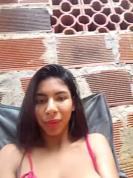 chaparritahot99 online show from December 3, 2025, 1:09 pm